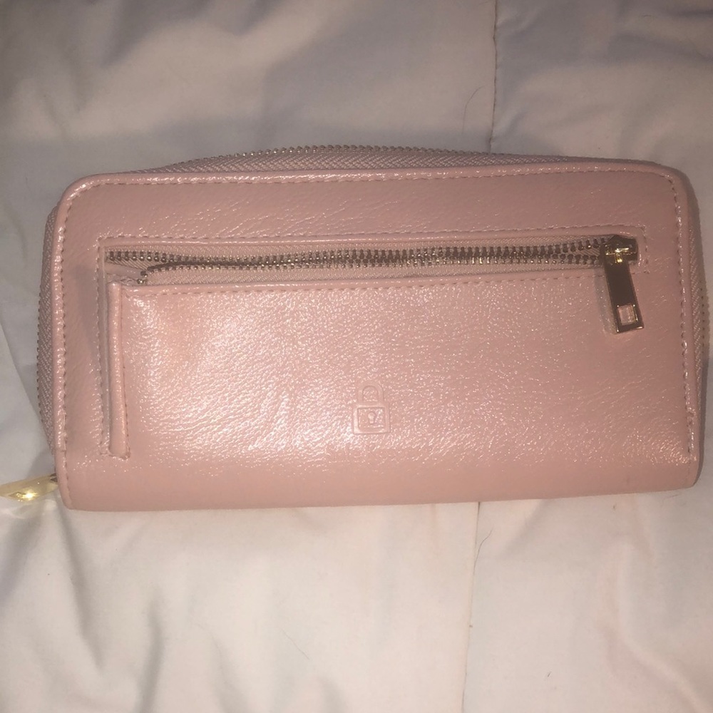 NWOT Safekeeper wallet